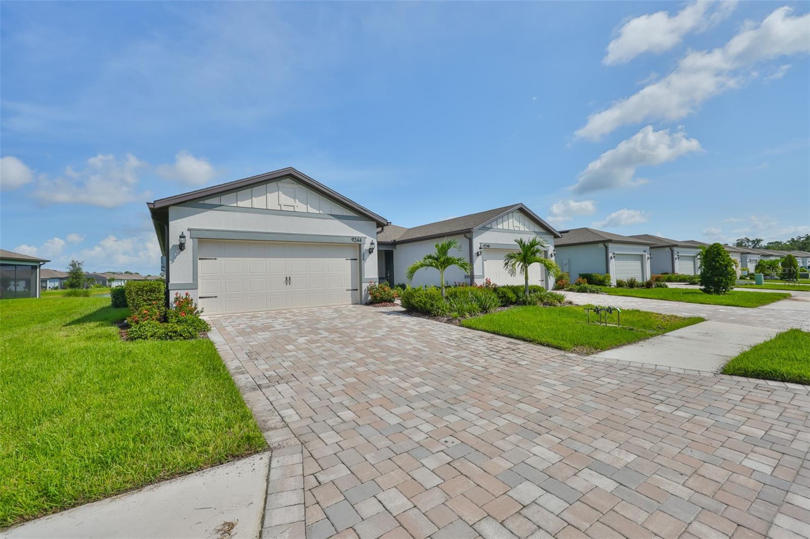 Property Photo: 9244 Ballaster Pointe Loop FL 34219