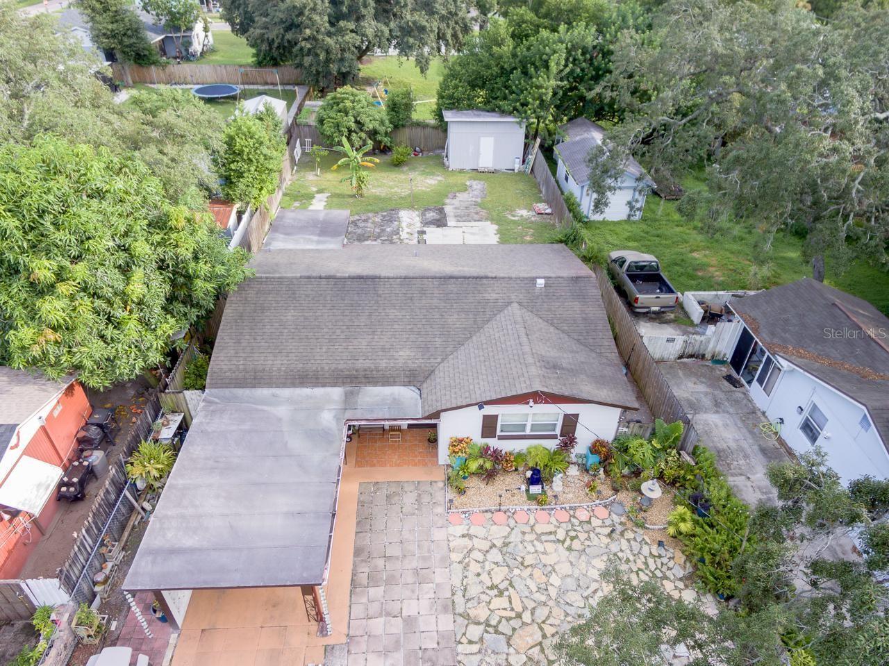 Property Photo:  315 E Seneca Avenue  FL 33612 