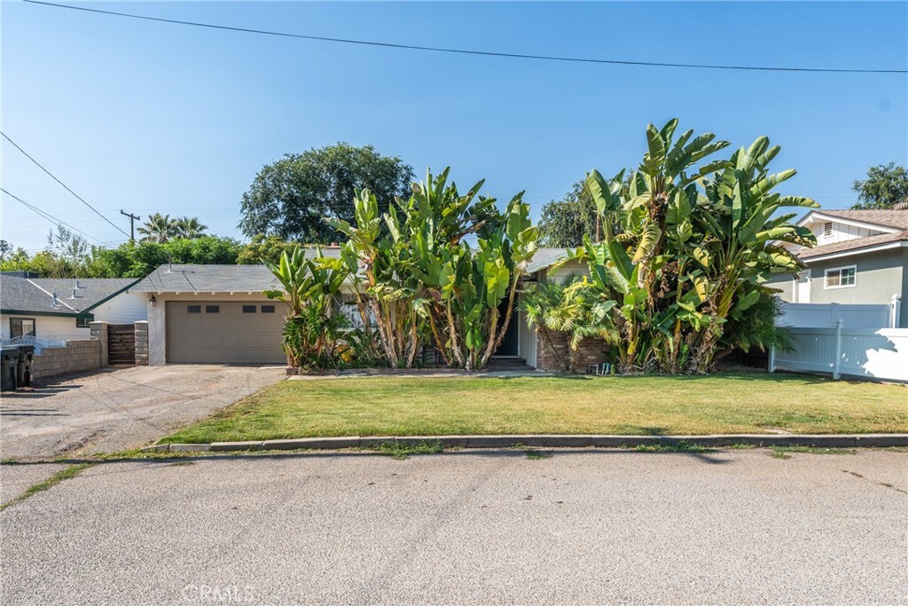 34746 View Drive  Yucaipa CA 92399 photo