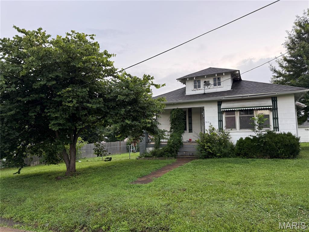 Property Photo: 315 High Street MO 63645