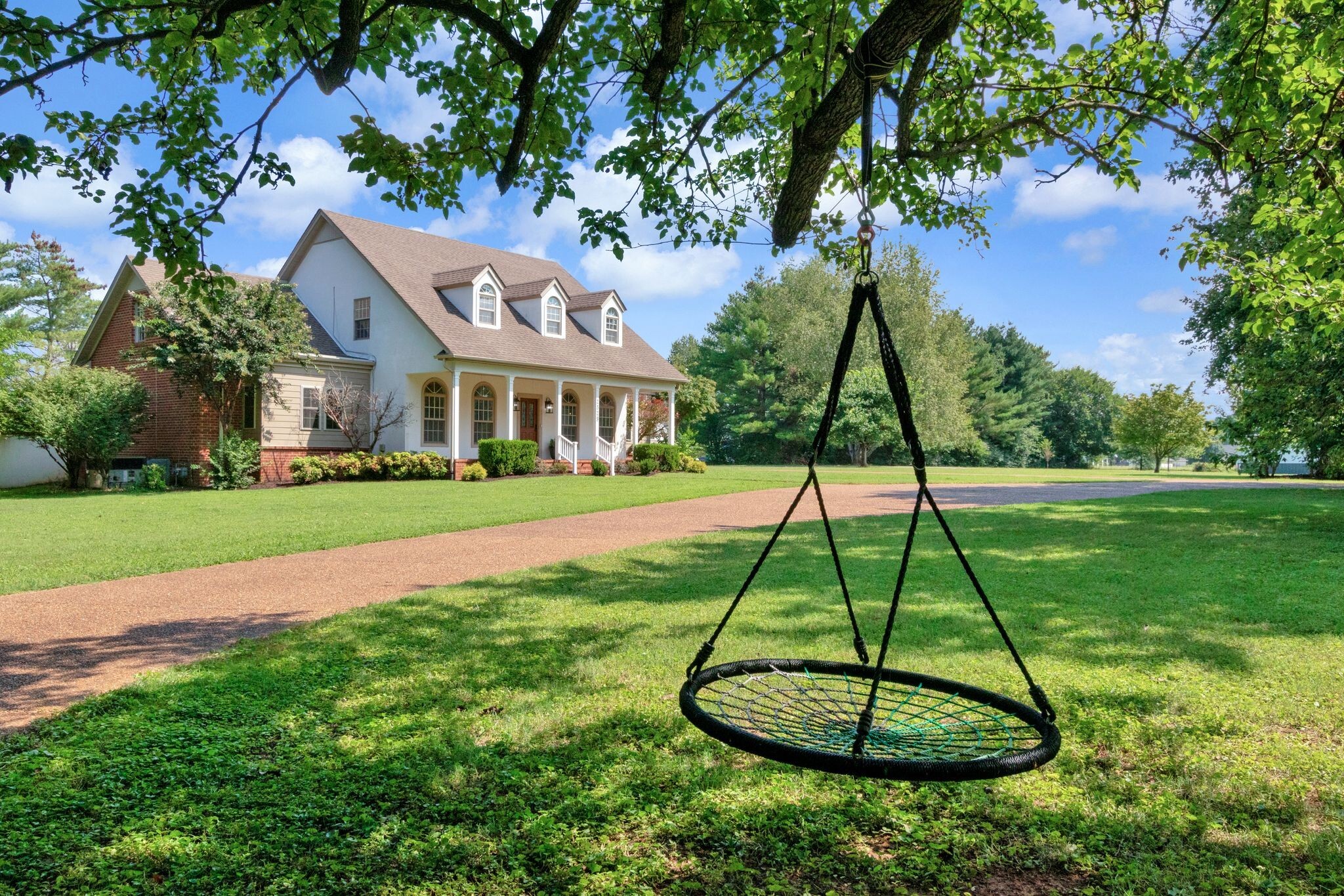 Property Photo: 2329 Irby Ln TN 37127