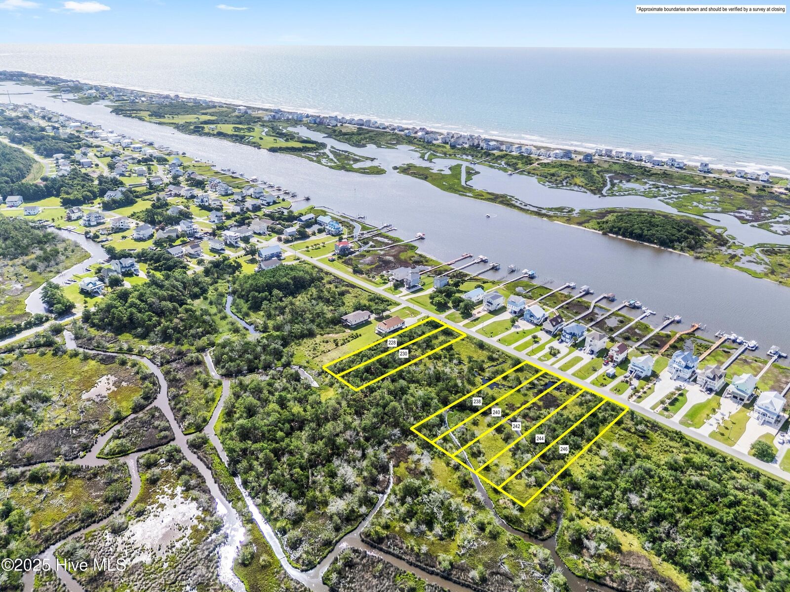 Property Photo: 238 Waterway Drive NC 28460
