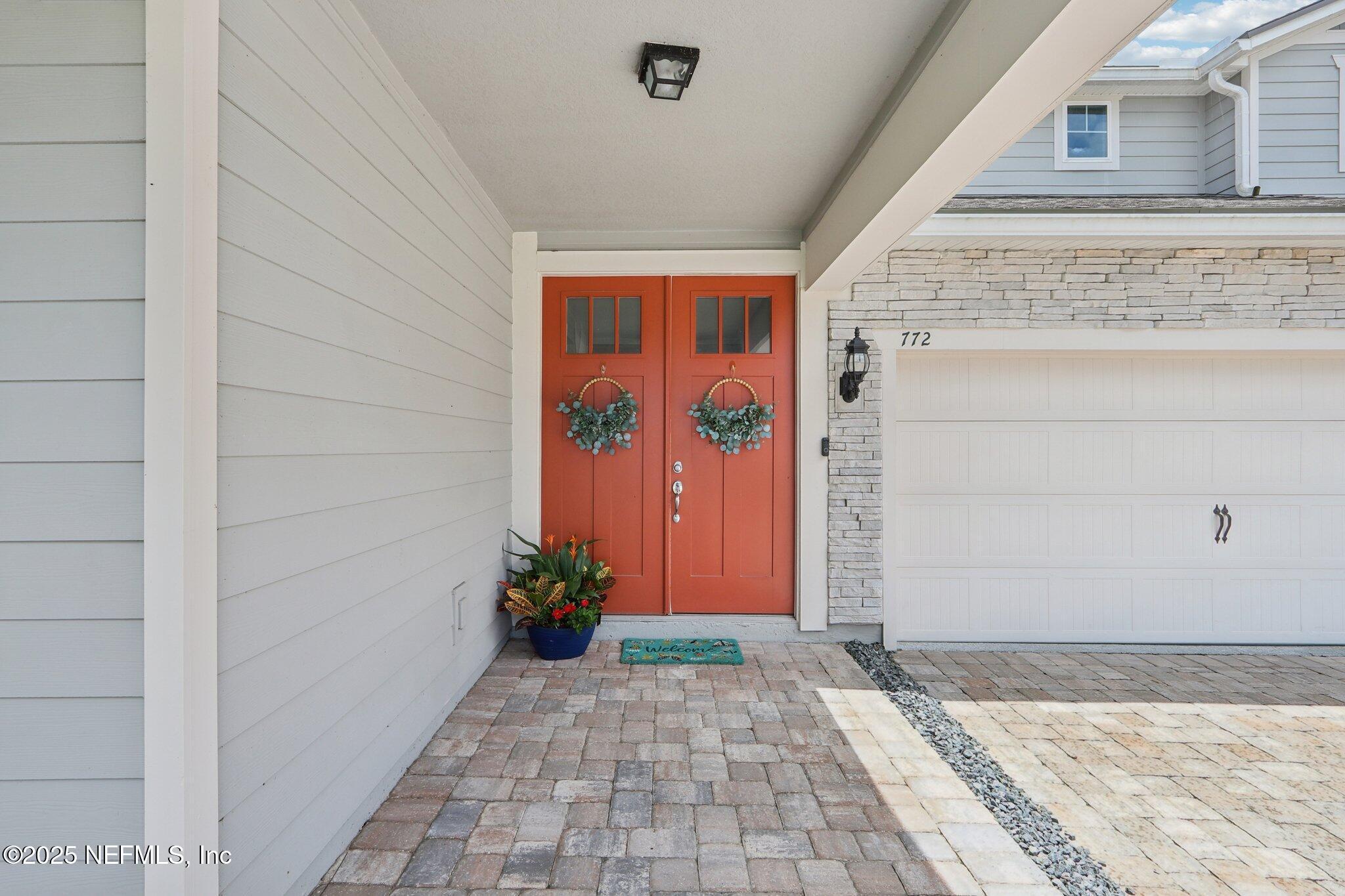 Property Photo: 772 Blind Oak Circle FL 32095