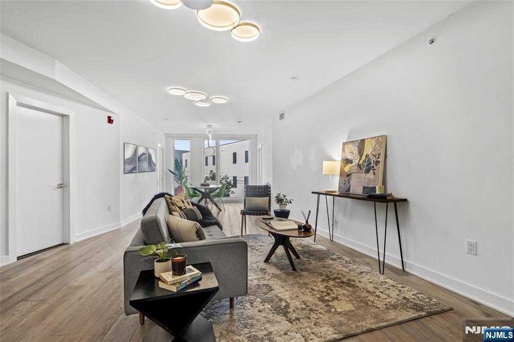 Property Photo: 367 3rd Street 401 NJ 07302