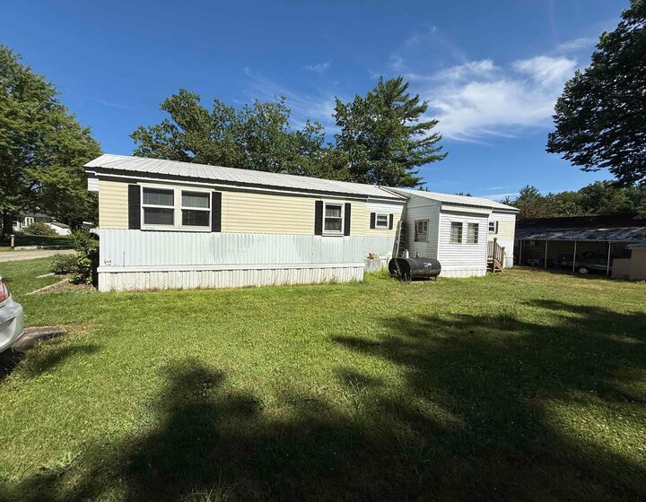 Property Photo:  900B Maid Marion Drive  NH 03833 