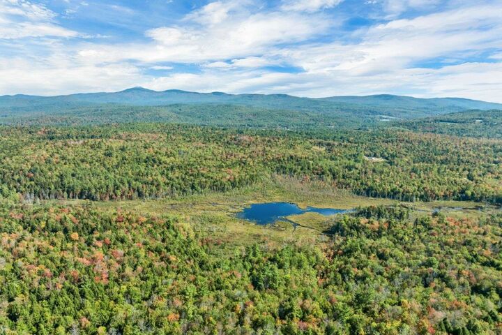 Property Photo:  150 Kinsman Highway  NH 03240 