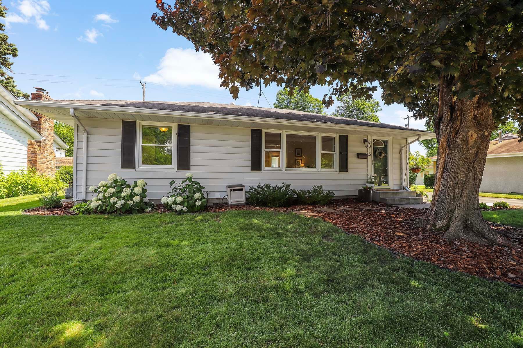 7015 Chicago Avenue S  Richfield MN 55423 photo