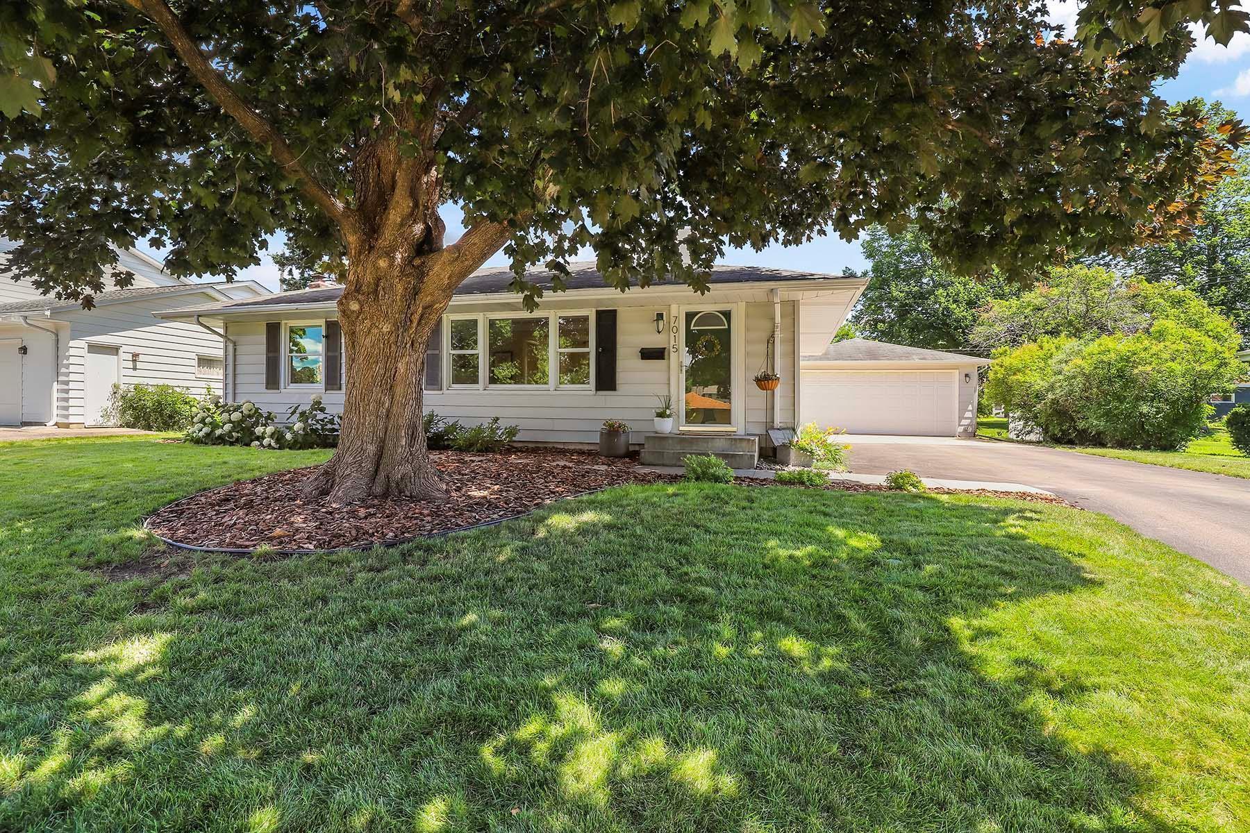 Property Photo: 7015 Chicago Avenue S MN 55423