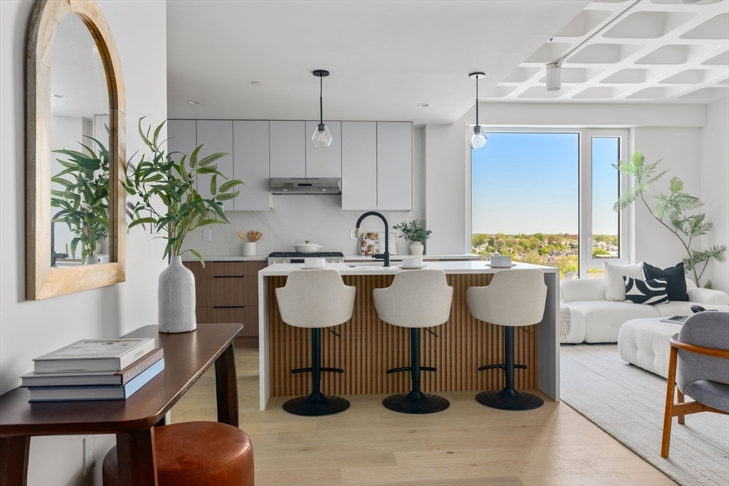 Property Photo:  125 Lowell Street 2B  MA 02143 