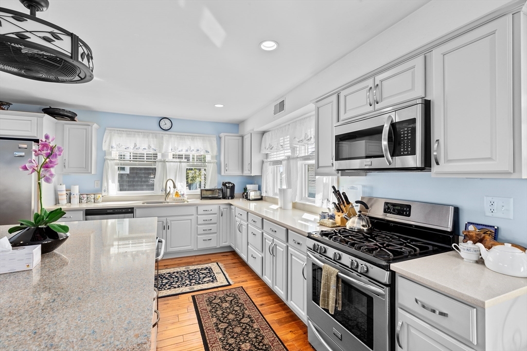 Property Photo: 92 Marion Rd Upper MA 02066