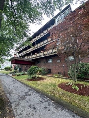 Property Photo:  595 Revere Beach Pkwy 21  MA 02151 