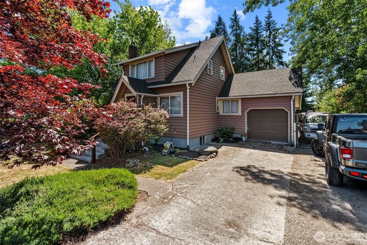 Property Photo:  3301  Columbia Heights Road  WA 98632 