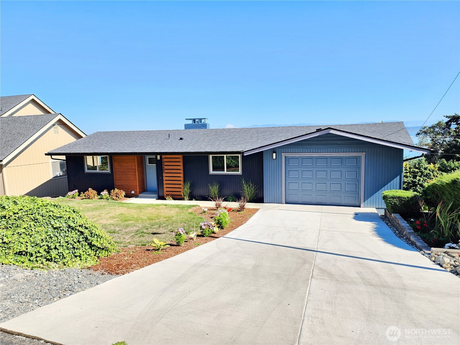 Property Photo: 1345 Rainbow Lane WA 98282