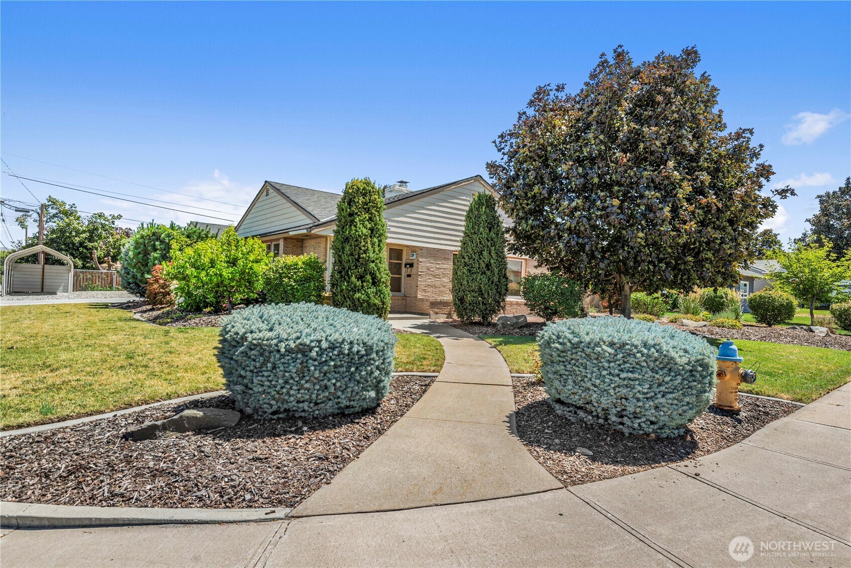 Property Photo:  1101  Fuller Street  WA 98801 