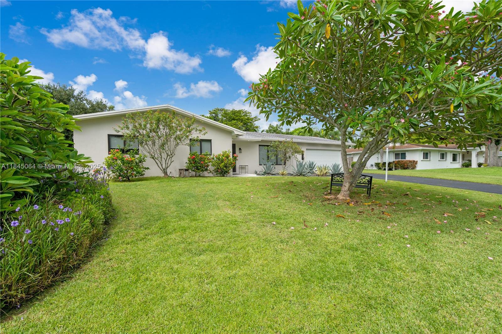 12600 SW 108th Ave  Miami FL 33176 photo