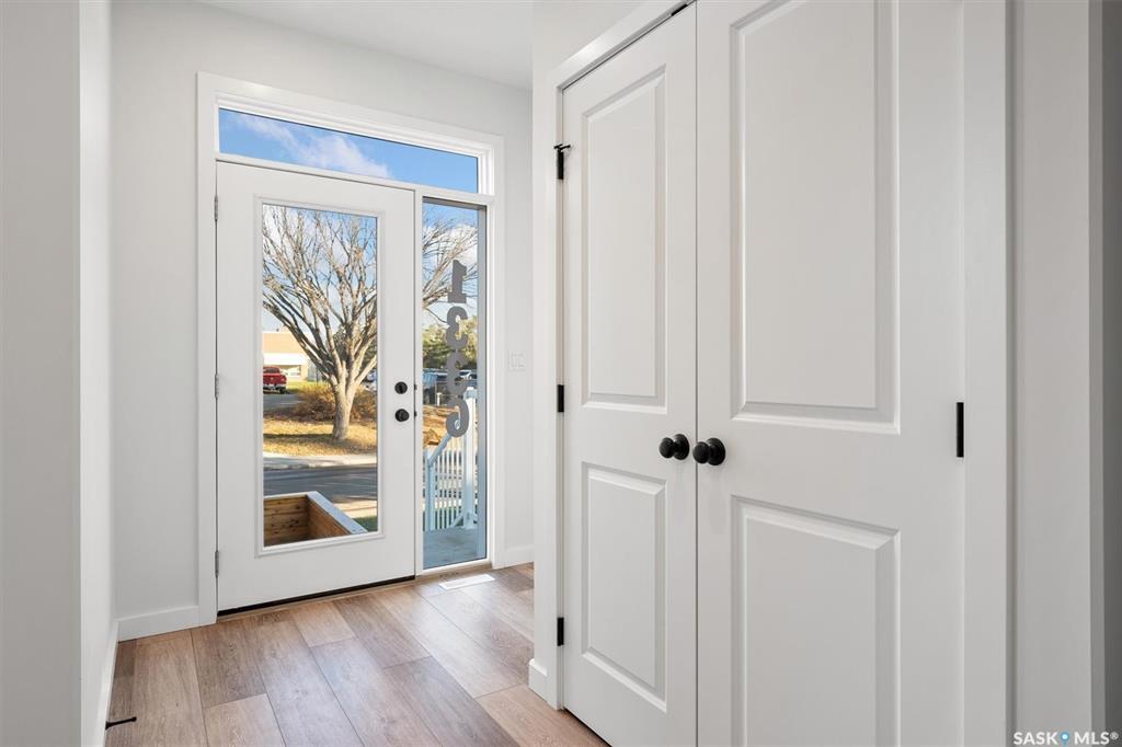 Property Photo:  1336 Colony Street  SK S7N 0S7 