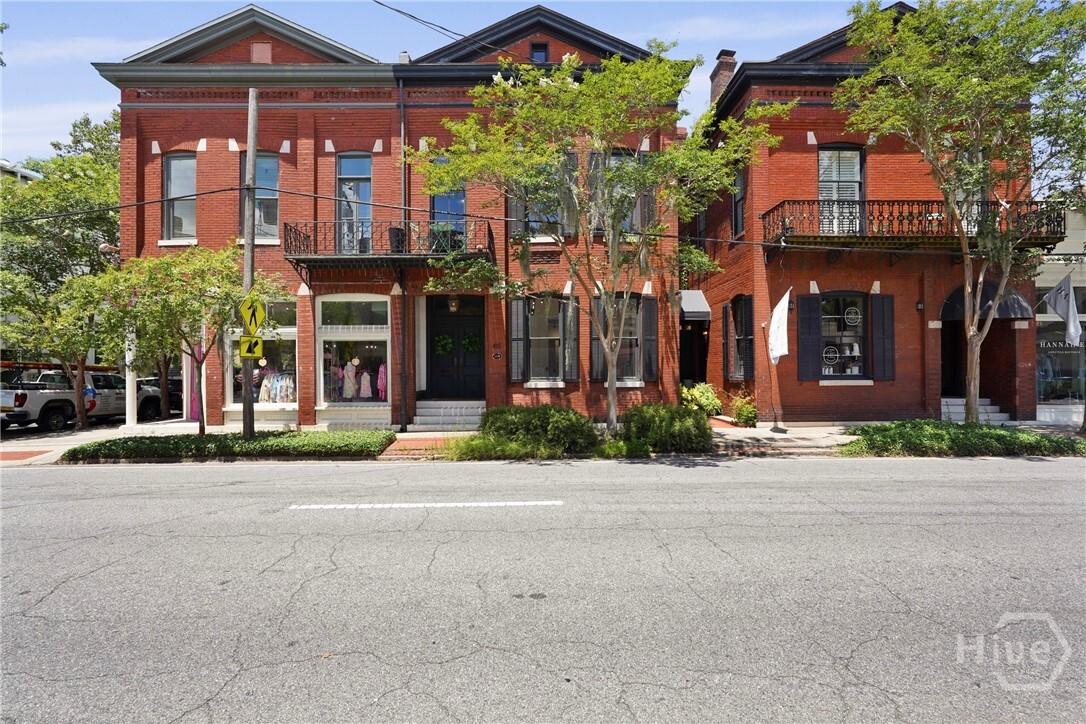 Property Photo: 415 Whitaker Street GA 31401