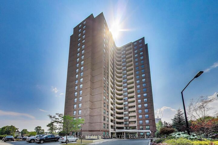 Property Photo: 61 Richview Road 1409 ON M9A 4M8