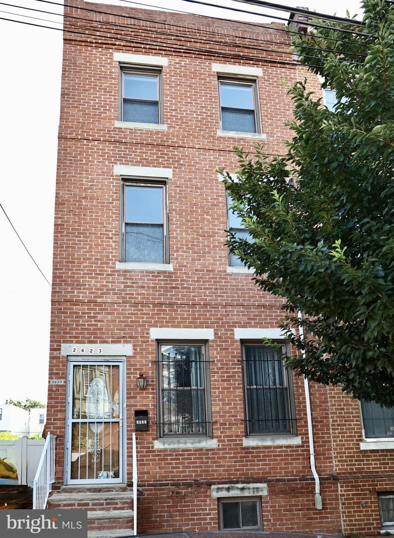 Property Photo: 2623 E Norris Street PA 19125