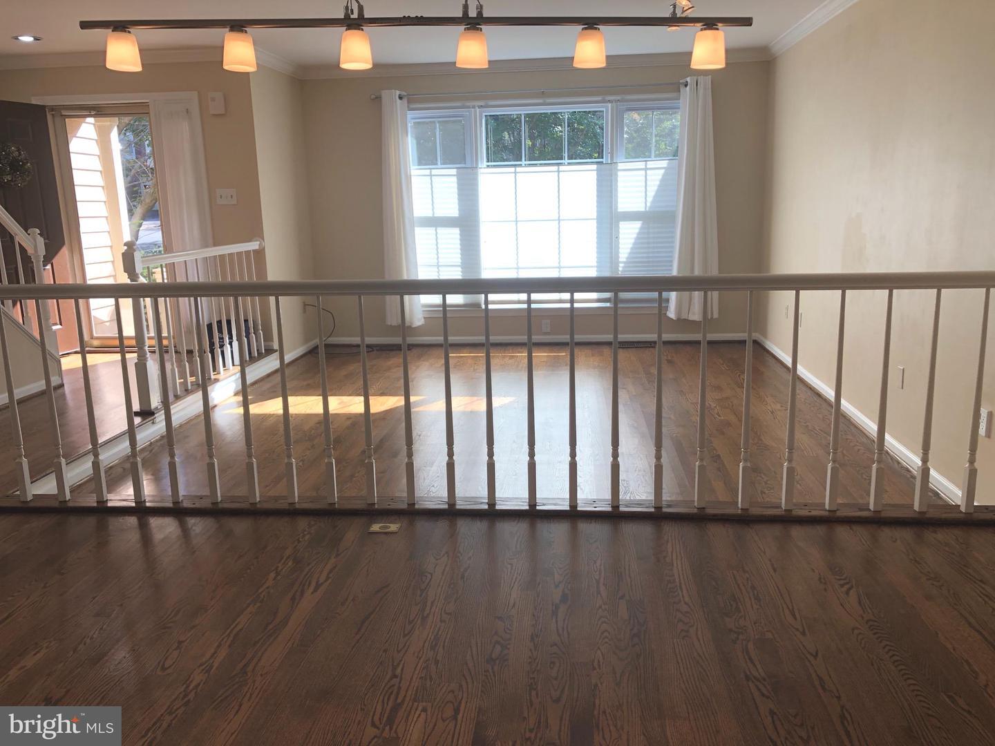 Property Photo: 11722 Great Owl Circle VA 20194