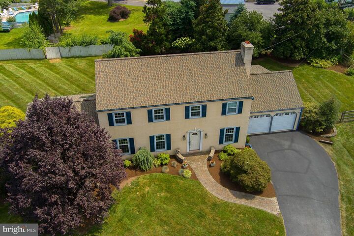 85 N Spring Lane  Phoenixville PA 19460 photo