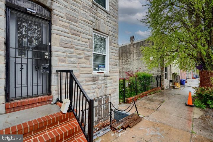 Property Photo: 49 S Carrollton Avenue MD 21223
