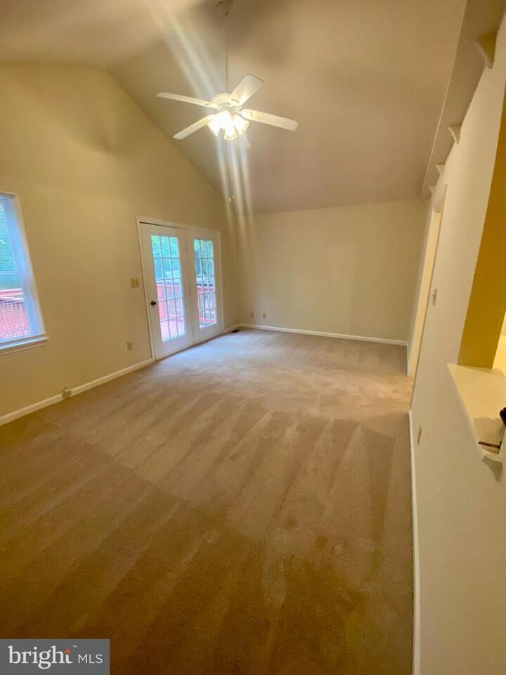 Property Photo:  9804 Dominion Forest Circle  VA 22408 