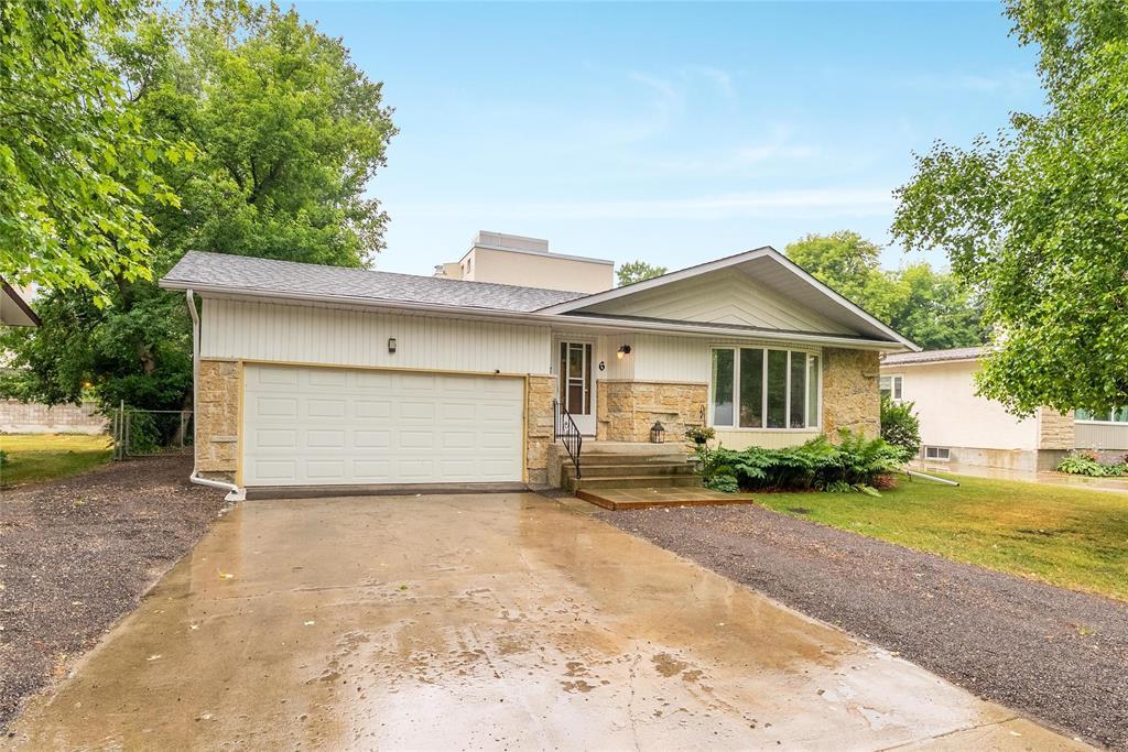 Property Photo:  6 Park Road  MB R1A 0B3 