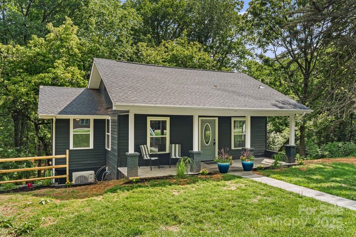 Property Photo: 95 Grassy View Road NC 28715