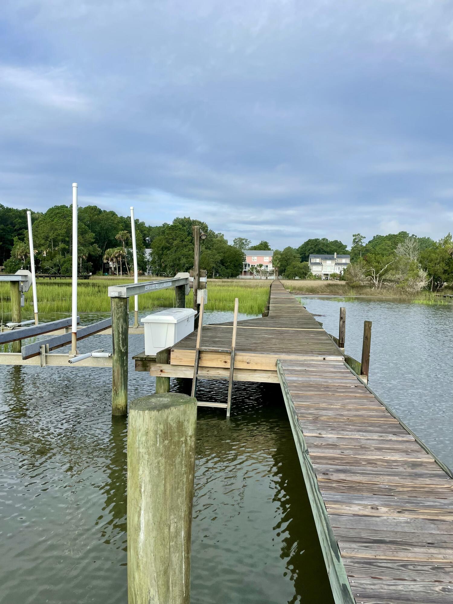 Property Photo: 470 Commonwealth Road SC 29466