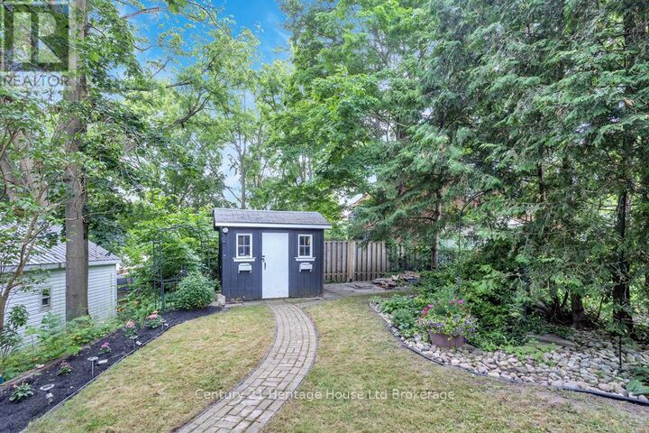 Property Photo: 181 Thames Street North ON N5C 3E1