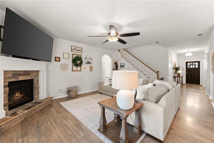 Property Photo: 4535 Seacliff Court GA 30028