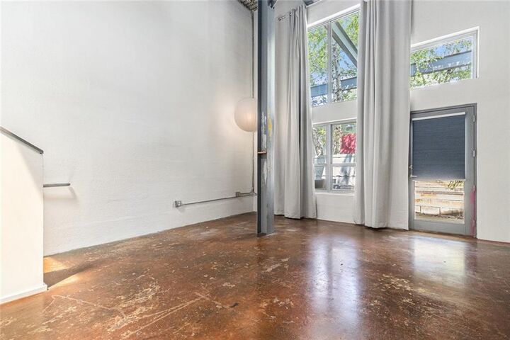 Property Photo: 195 Arizona Avenue NE 102 GA 30307