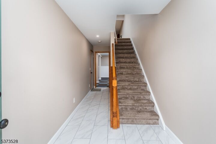 Property Photo:  54 Beacon Hill Rd  NJ 07480 