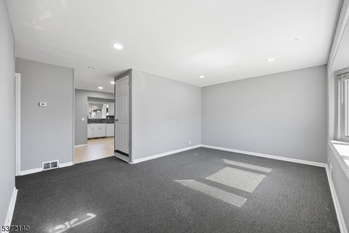 Property Photo:  48 Buchanan Ave  NJ 08859 