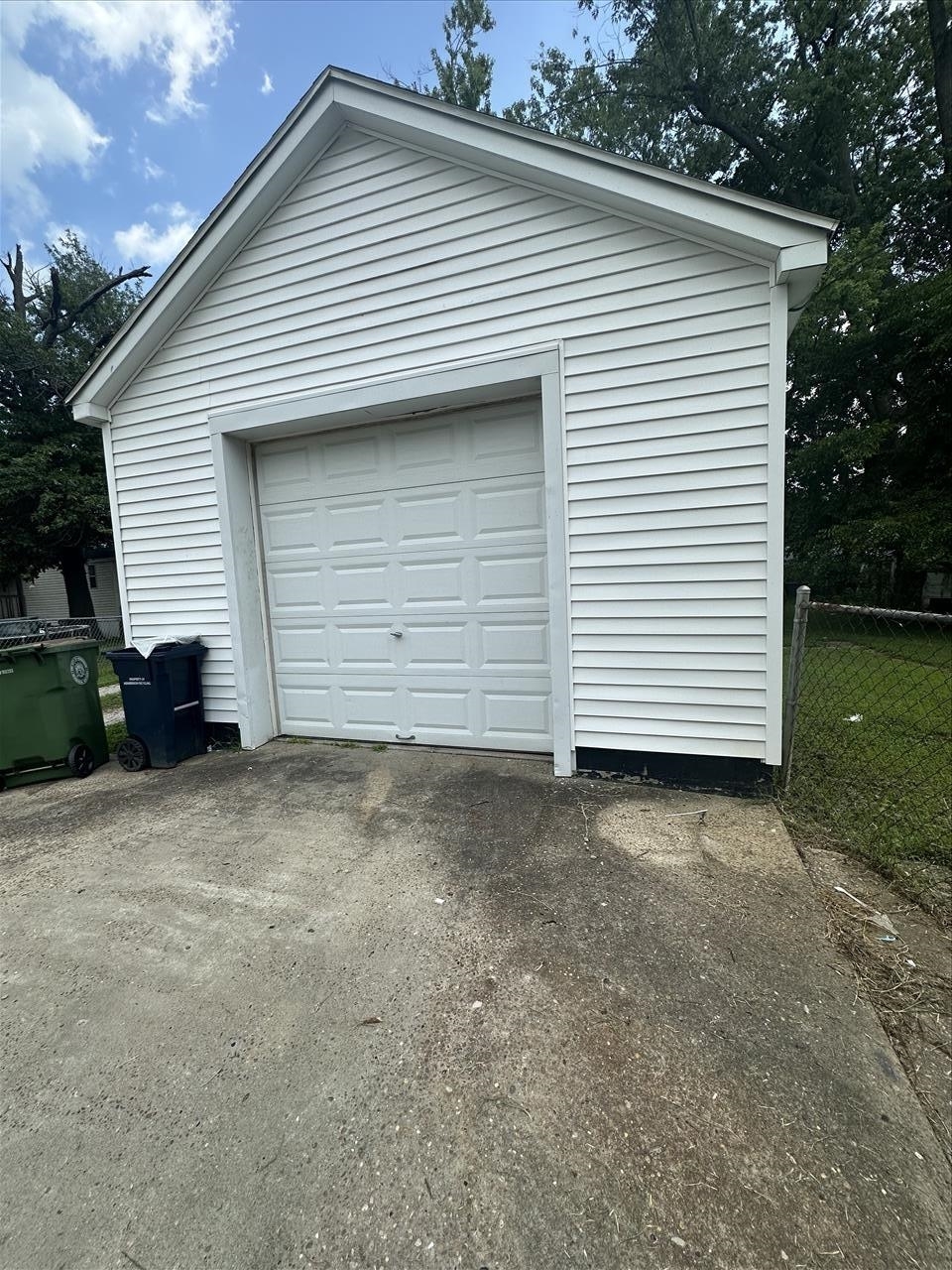 Property Photo:  18 S Julia Street  KY 42420 