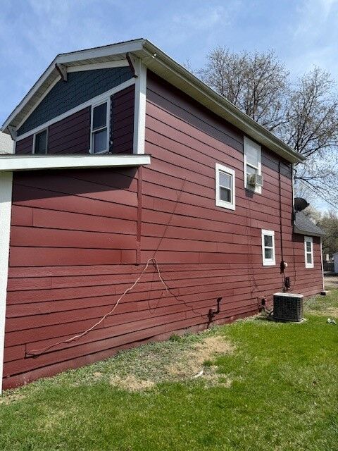 Property Photo:  1649 Capitol Avenue  IA 50316 