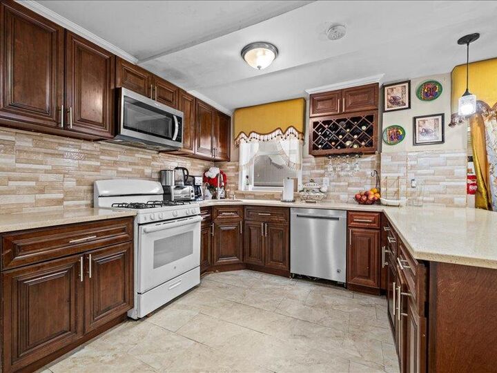 Property Photo: 31 E 43rd Street NY 11203