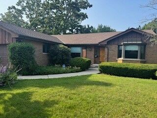 Property Photo:  336 Burchell Avenue  IL 60040 