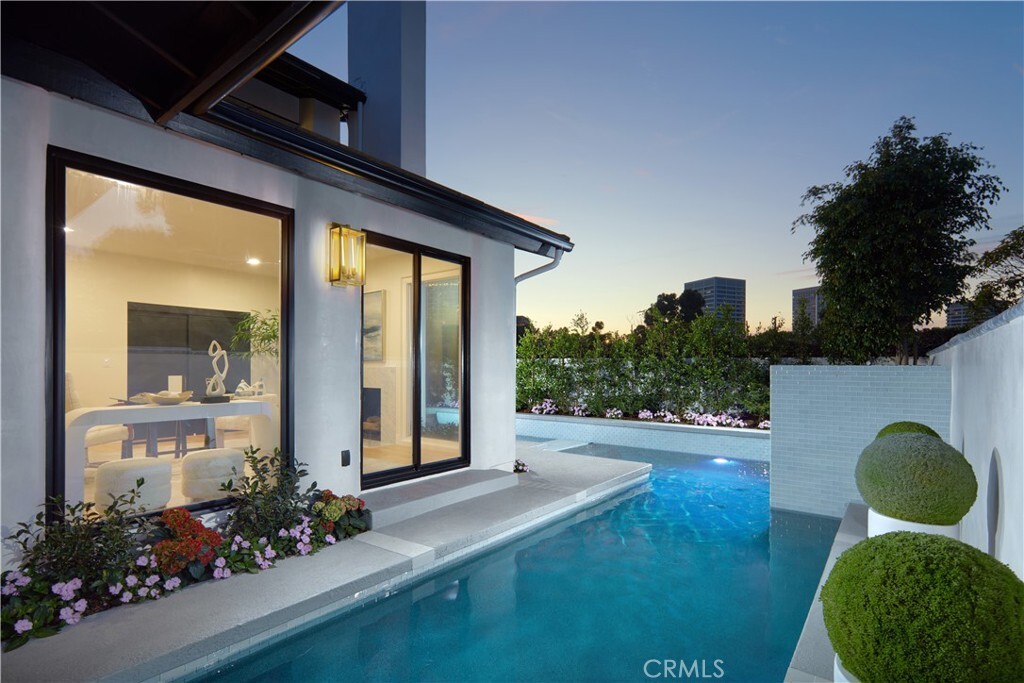 Property Photo:  1 Rue Du Parc  CA 92660 