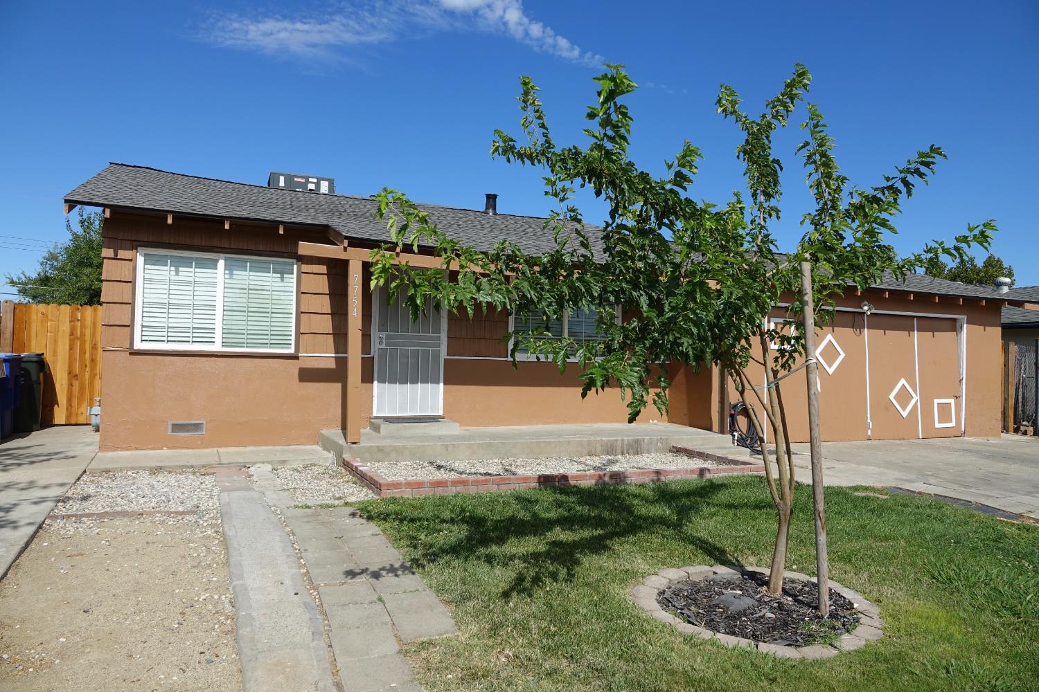 Property Photo: 7754 Detroit Boulevard CA 95832