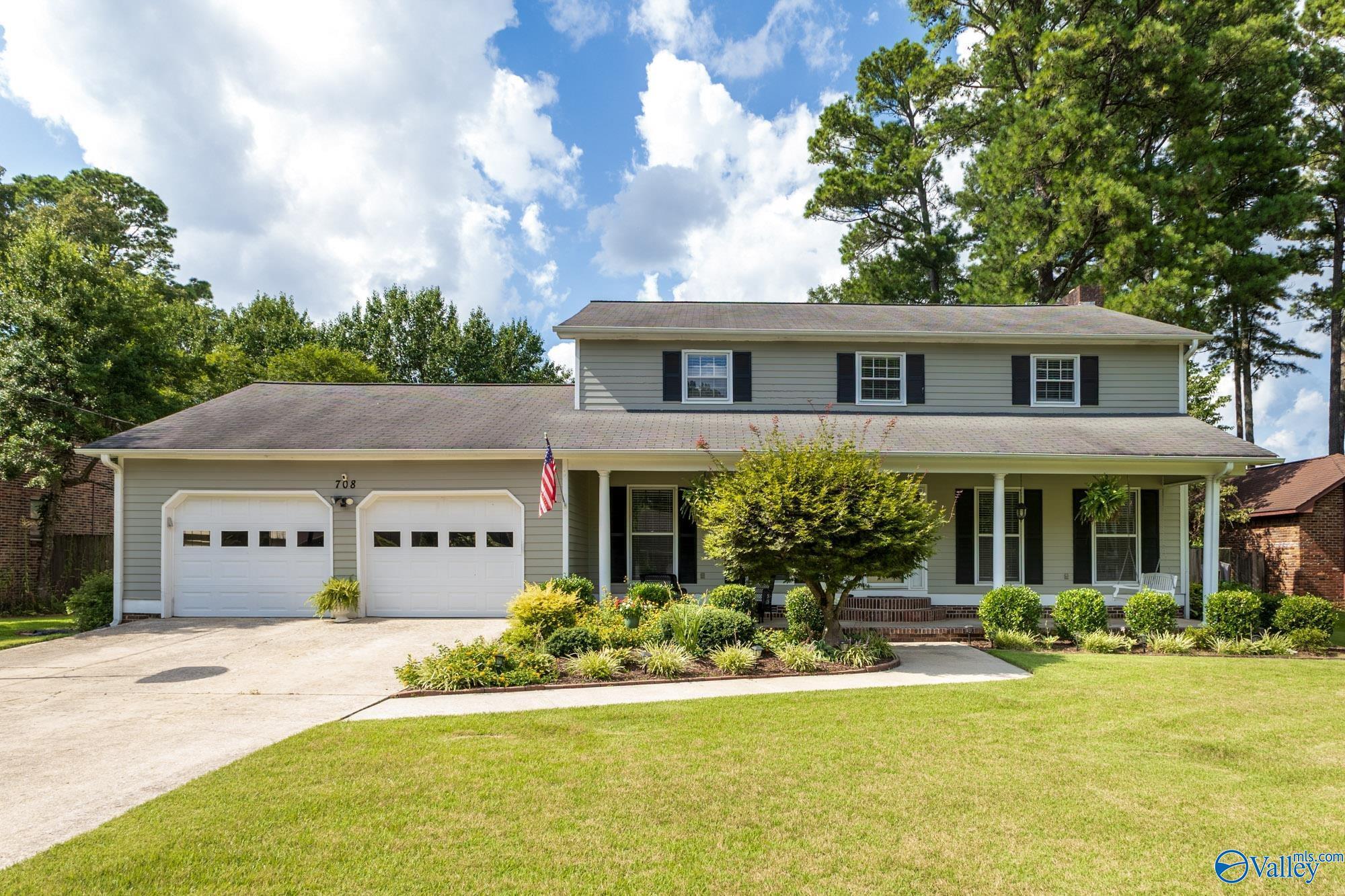 708 Long Bow Drive SW  Decatur AL 35603 photo