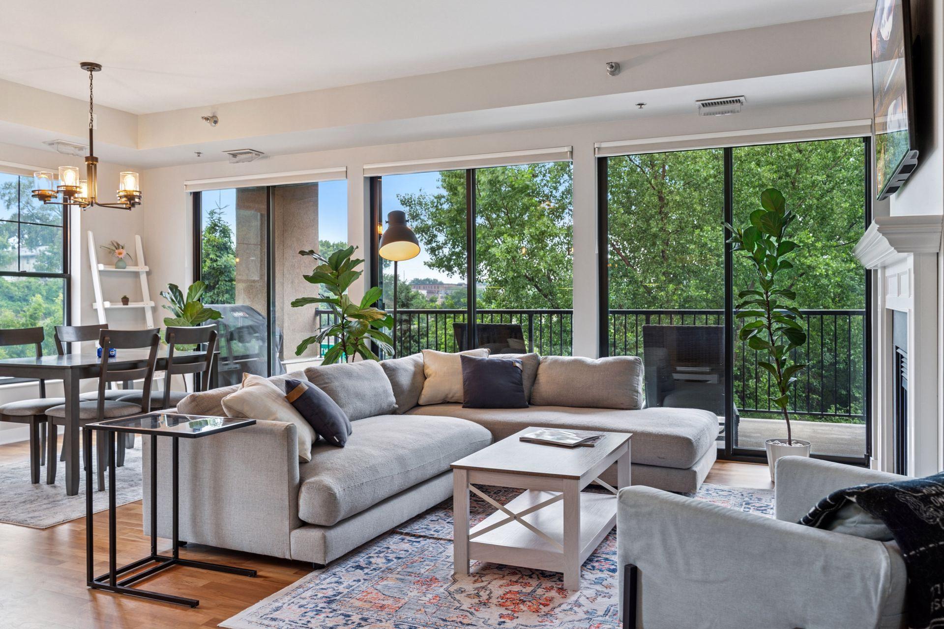 Property Photo: 317 Groveland Avenue 305 MN 55403