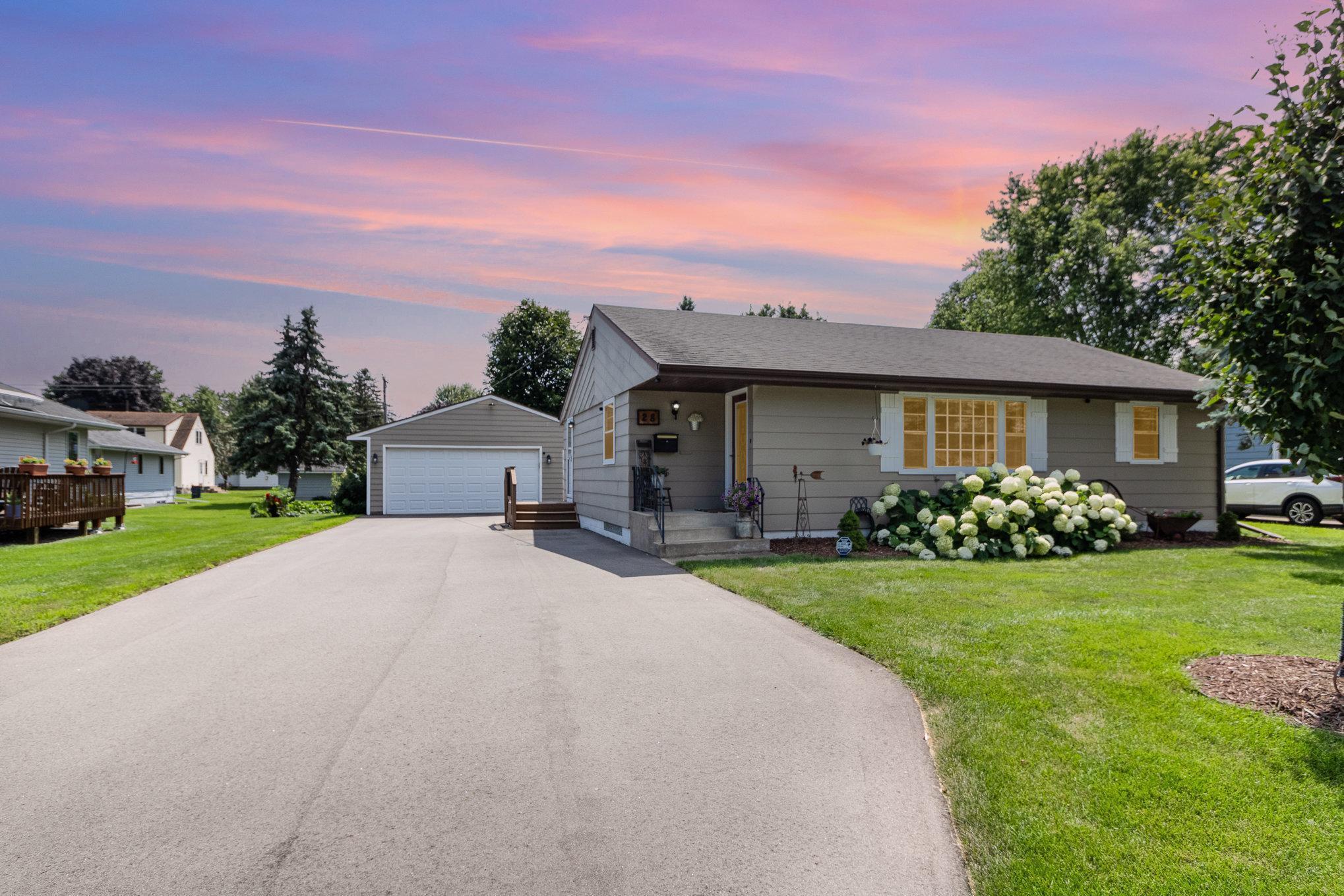 Property Photo: 28 Spruce Street MN 55024