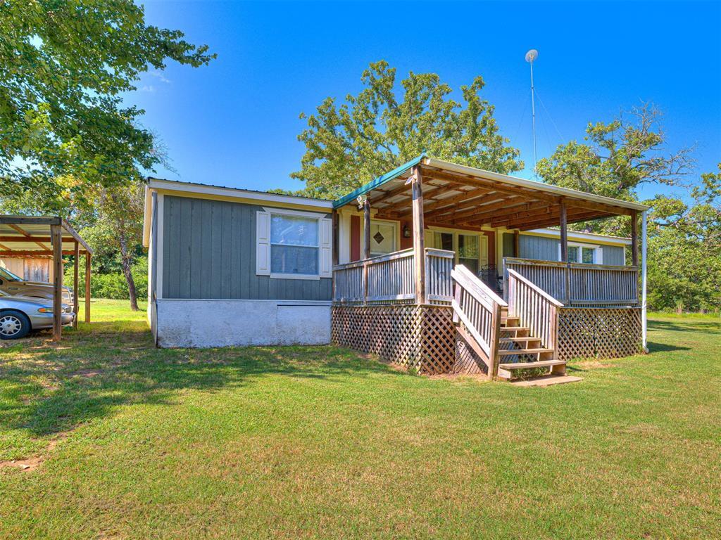 Property Photo: 901 Red Rock Road OK 73026