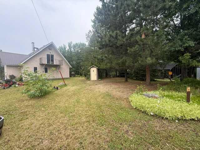 Property Photo: 55418A Highway 751 AB T0E 1S0