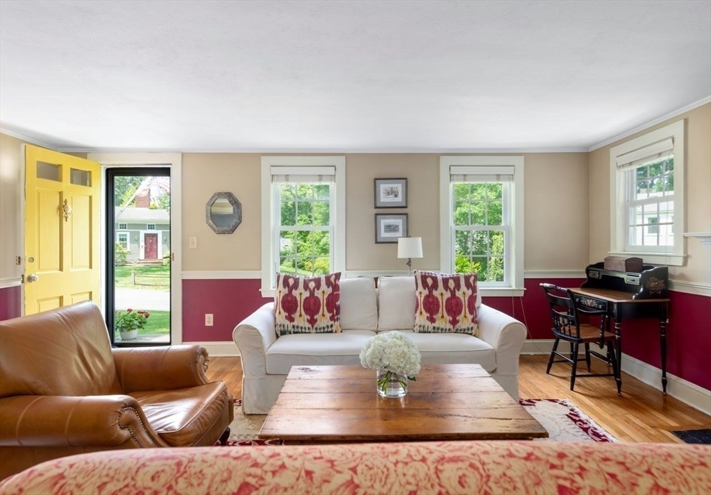 Property Photo:  9 Fairview Ave  MA 02066 
