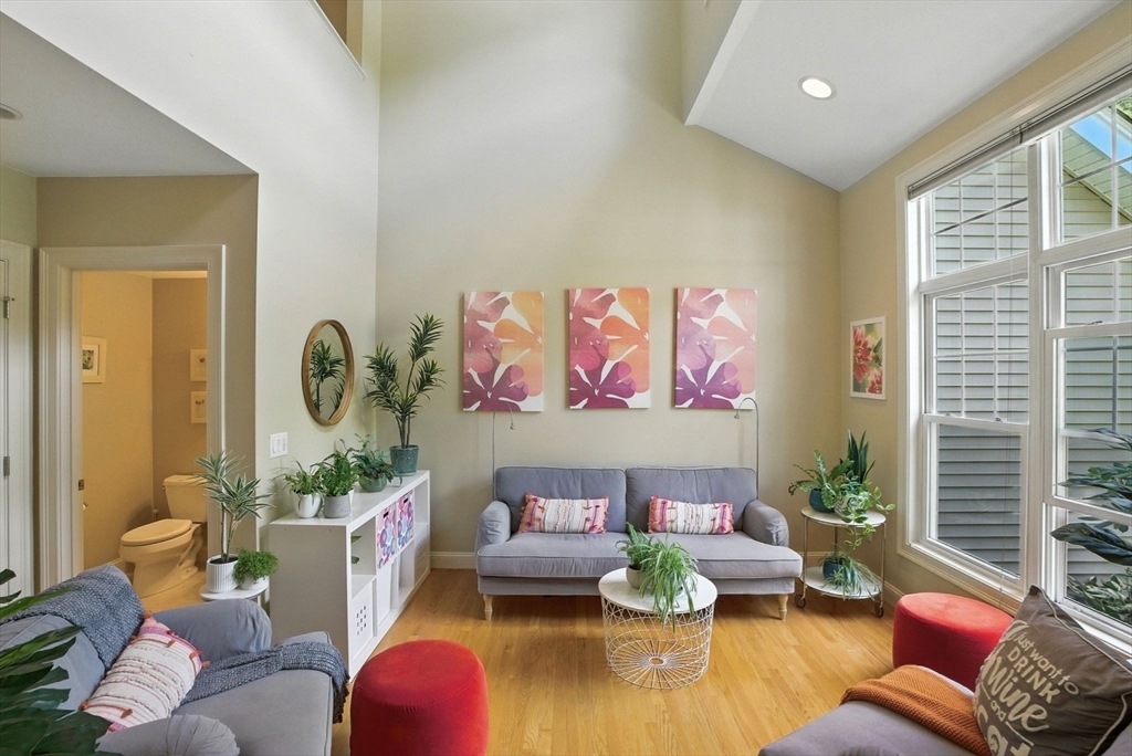Property Photo:  5 Trail Ridge Way C  MA 01451 
