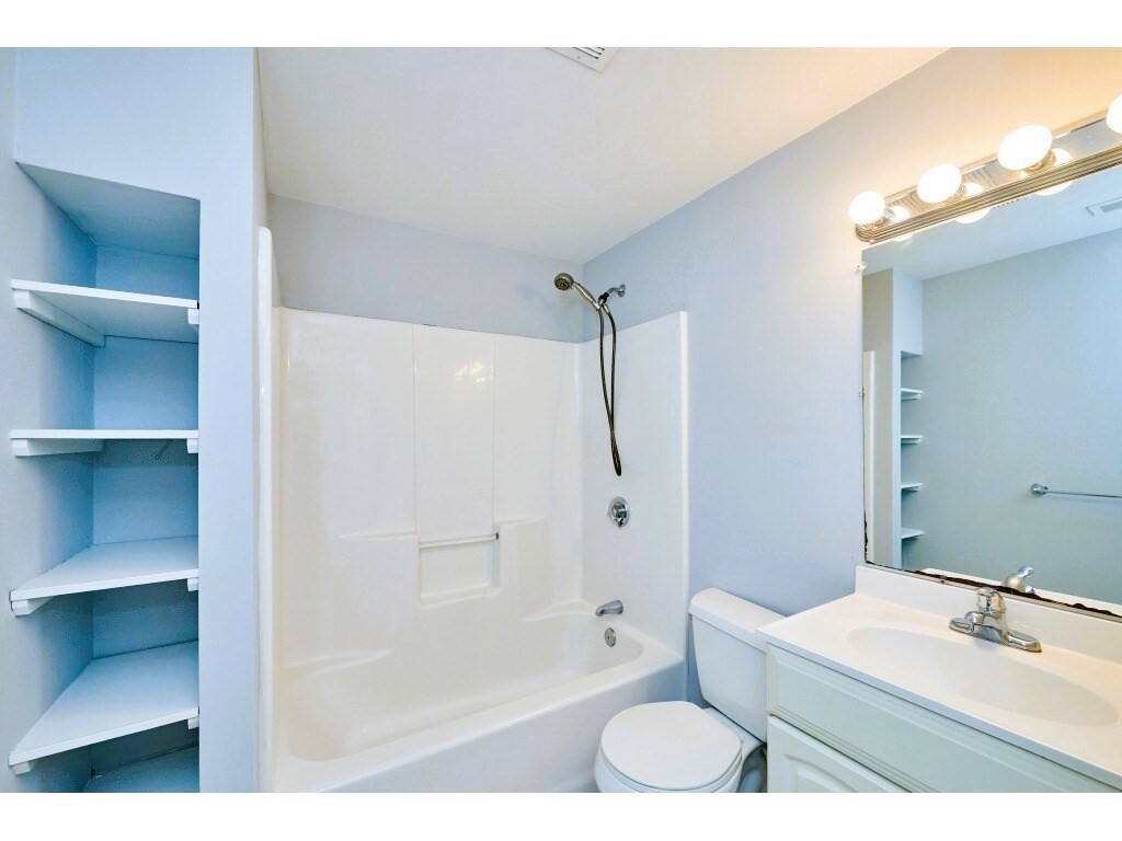 Property Photo:  4-16 Humboldt Place  MA 02127 
