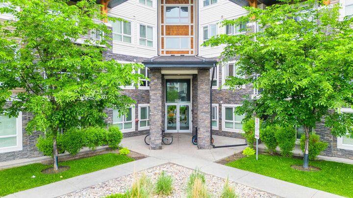 Property Photo:  240 Skyview Ranch Road NE 3312  AB T3N 0P4 
